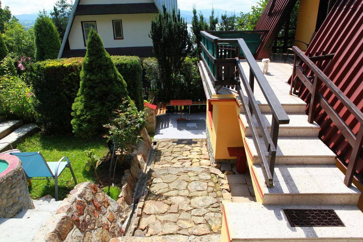Domek Caloroczny Tresna Agata Esterno foto