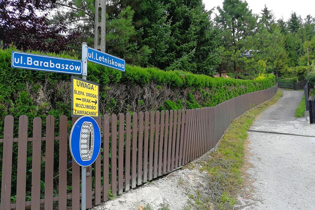 Domek Caloroczny Tresna Agata Esterno foto