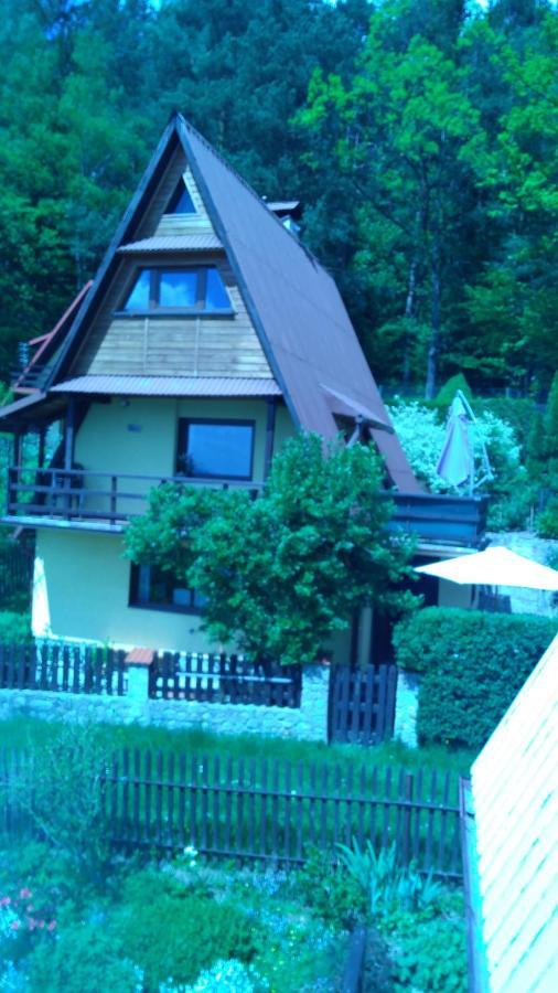 Domek Caloroczny Tresna Agata Esterno foto