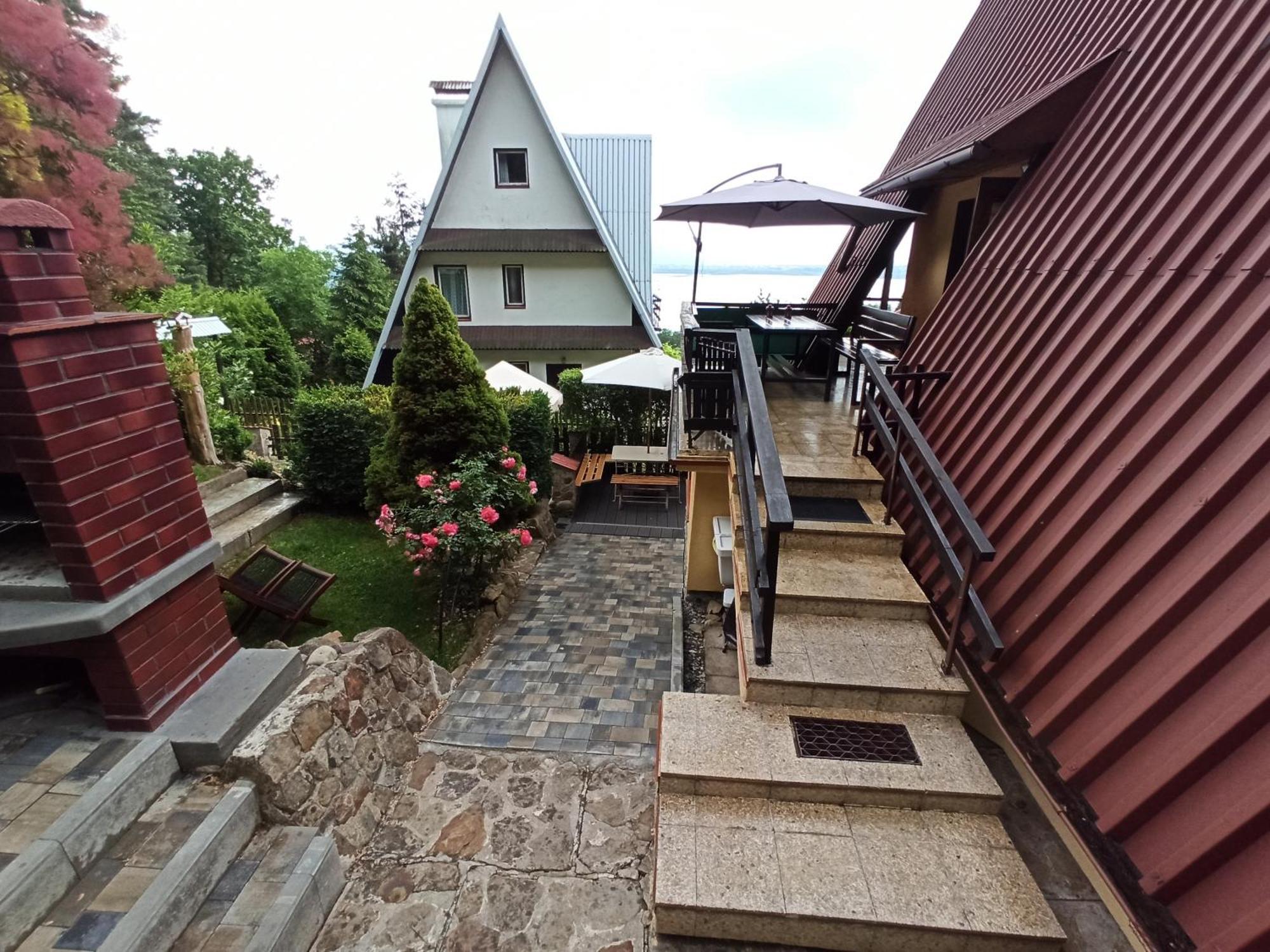 Domek Caloroczny Tresna Agata Esterno foto