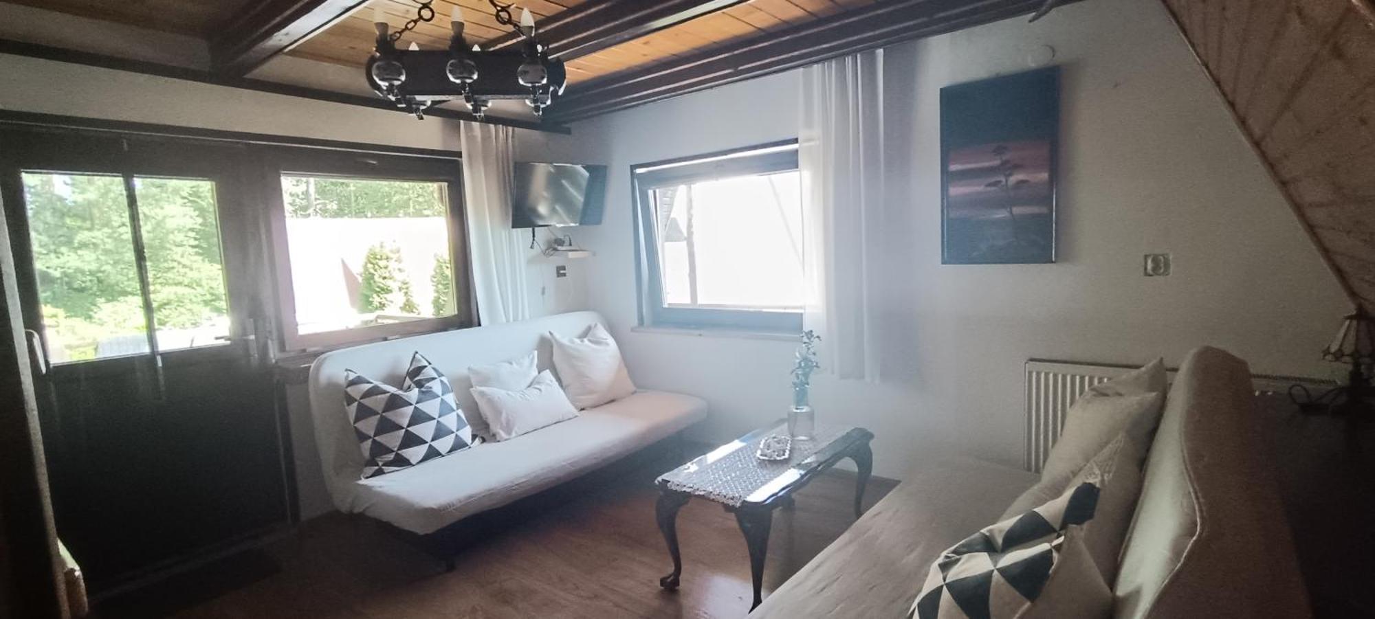 Domek Caloroczny Tresna Agata Esterno foto