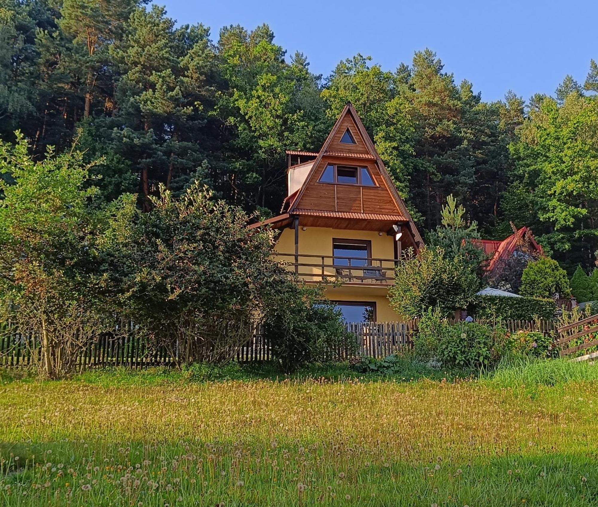 Domek Caloroczny Tresna Agata Esterno foto
